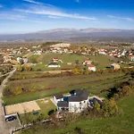 Vilma-house With Heated Pool & Garden * Trilj