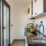 Vilma-house With Heated Pool & Garden