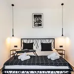 Villa Vilma-house With Heated Pool & Garden Trilj