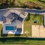 Vilma-house With Heated Pool & Garden Villa Trilj