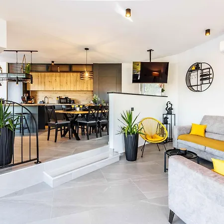 Vilma-house With Heated Pool & Garden Villa Trilj